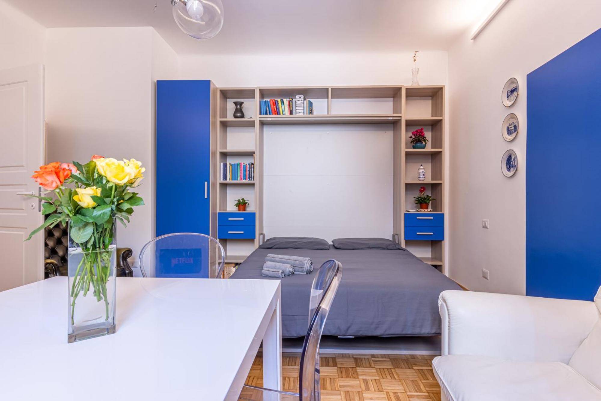 2 Bedroom - Chinatown Apartment Mailand